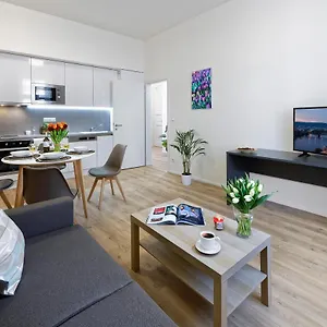 4* Apartahotel Downtown Jugoslavska